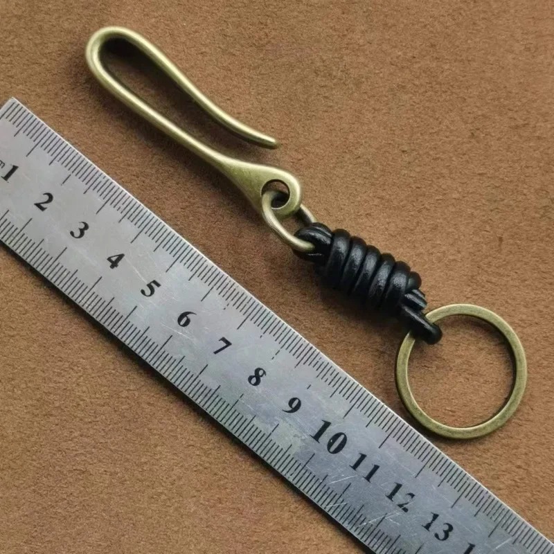 Handgeweven lederen sleutelhan - Leatherwork Ruler recensie en prijs