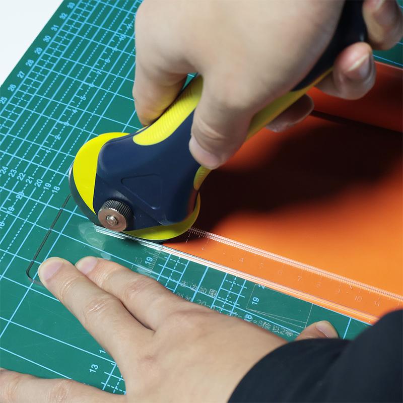 Bow Maker's platte leren linia - Leatherwork Ruler recensie en prijs